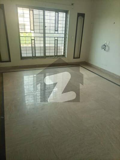 15 Marla Upper Portion Available For Rent In Wapda Town Phase 2 Block M Separate Entrance