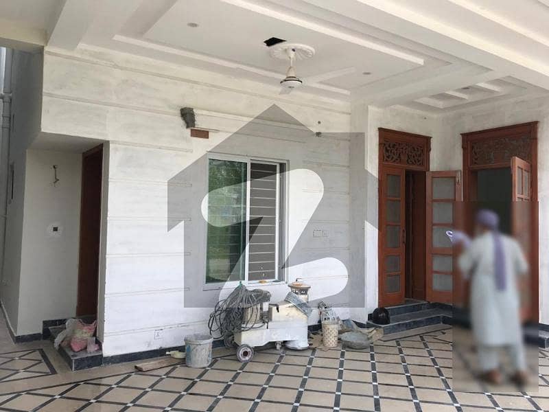 جی ۔ 14/4 جی ۔ 14,اسلام آباد میں 7 کمروں کا 13 مرلہ مکان 2.5 لاکھ میں کرایہ پر دستیاب ہے۔ جی ۔ 14/4 جی ۔ 14,اسلام آباد میں 7 کمروں کا 13 مرلہ مکان 2.5 لاکھ میں کرایہ پر دستیاب ہے۔