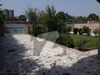 Capital Girls Hostel G-6 Near Melody & Polyclinic Hospital Blue Area Islamabad