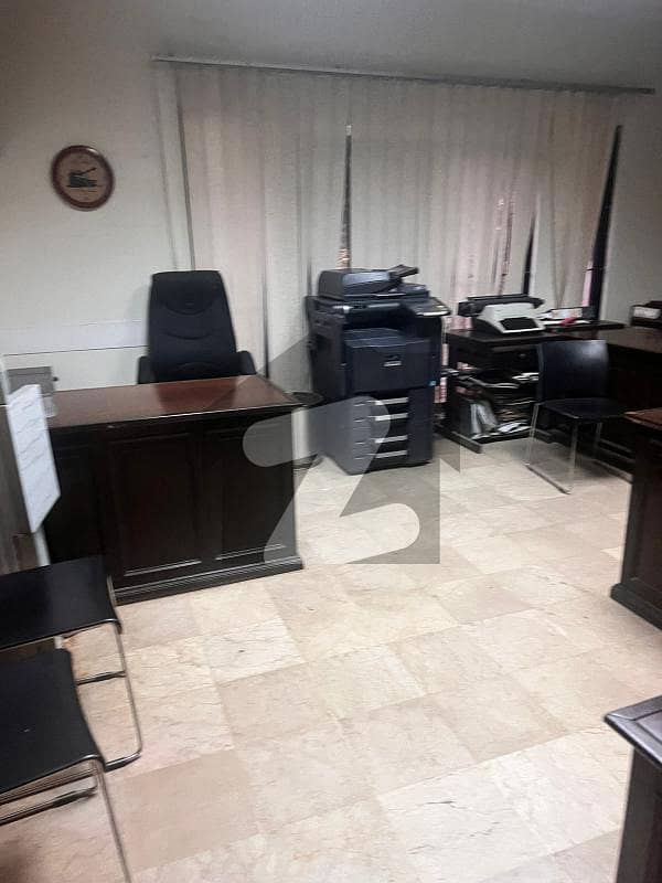 4 Kanal Office Available For Sale