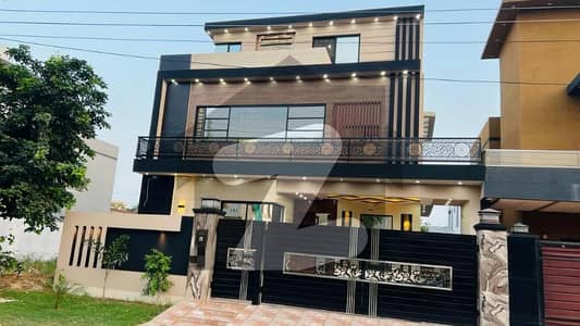 10 Marla Brand New Double Storey Luxury House For Sale In Central Park