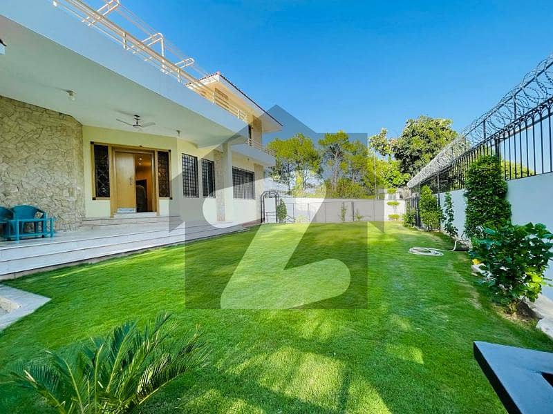 F-6 House for rent. F-6 House for rent.