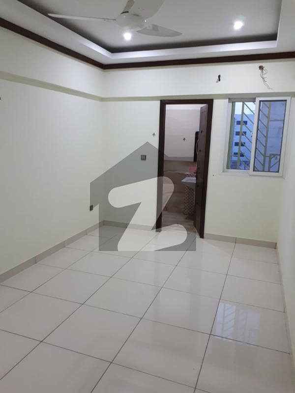 Branded 3Bedroom Apartment 1200sqft. Slightly Used Very Well Maintained Family Building Outclass