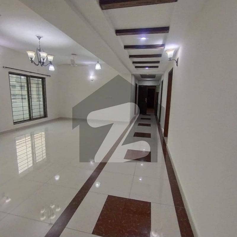 Ideal Flat For sale In Askari 11 Ideal Flat For sale In Askari 11