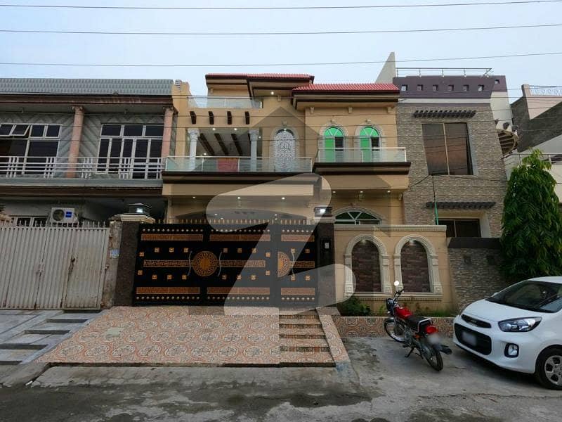 10 Marla House For sale In Sabzazar Scheme - Block G Lahore In Only Rs. 49,500,000