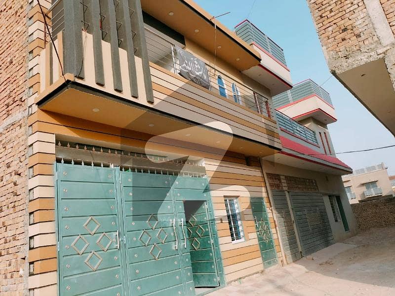 ارباب سبز علی خان ٹاؤن ایگزیکٹو لاجز ارباب سبز علی خان ٹاؤن,ورسک روڈ,پشاور میں 7 کمروں کا 4 مرلہ مکان 1.8 کروڑ میں برائے فروخت۔