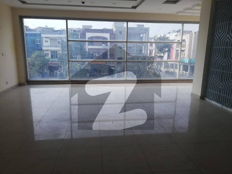 4 Marla Commercial Floor available for rent in dha phase 8 Broadway