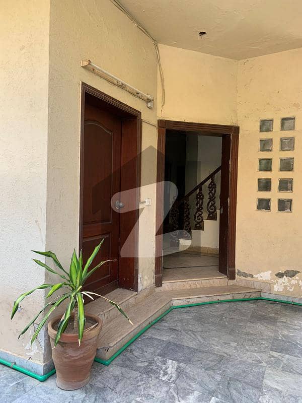 9 MARLA SD HOUSE AVAILABLE FOR SALE IN ASKARI 11 SECTOR A