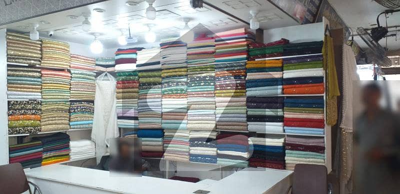 کلفٹن ۔ بلاک 8 کلفٹن,کراچی میں 0 مرلہ دکان 32.0 لاکھ میں برائے فروخت۔