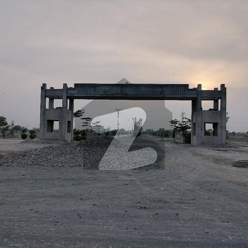 Investors Should sale This Residential Plot Located Ideally In Fawad Meadows