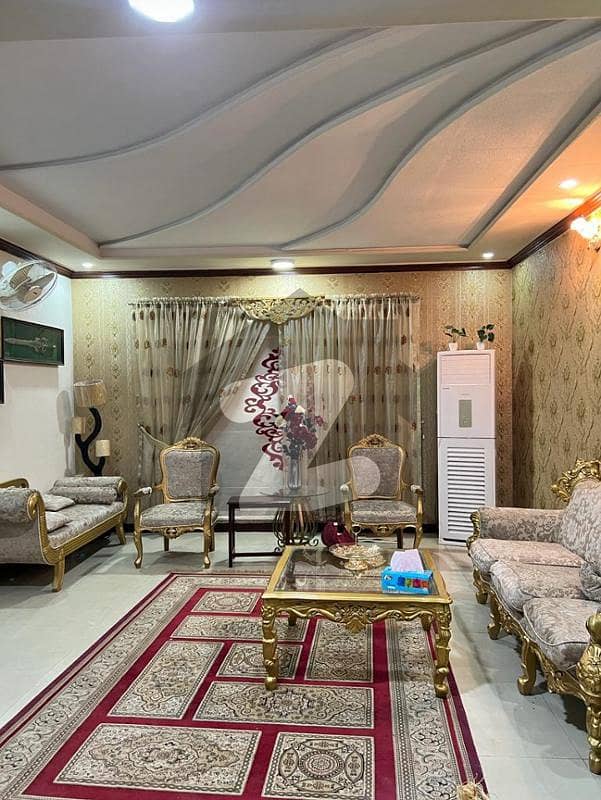 پنجاب سمال انڈسٹریز کالونی لاہور میں 5 کمروں کا 14 مرلہ مکان 3.55 کروڑ میں برائے فروخت۔