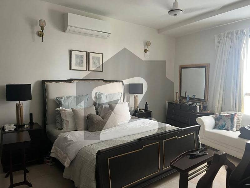 3 BED WITH MAID ROOM APARTMENT FOR SALE IN EMAAR CRESCENT BAY Emaar