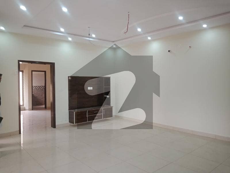 1 Kanal Like A New Lower Portion For Rent In Ali Block Bahria Town Lahore