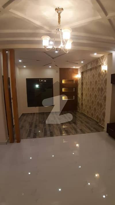 پارک ویو سٹی - ٹیولپ بلاک پارک ویو سٹی,لاہور میں 4 کمروں کا 5 مرلہ مکان 60.0 ہزار میں کرایہ پر دستیاب ہے۔