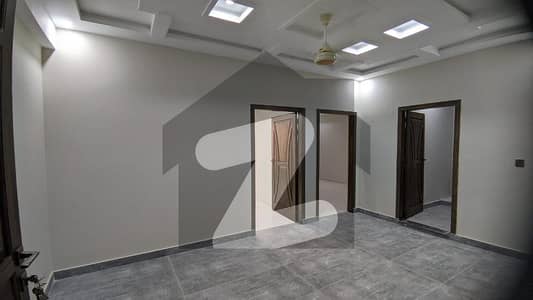 F17 T&T 943.62 (sq Ft) 2 Bed Luxuary Appartment Avalble For Sale 1st Floor