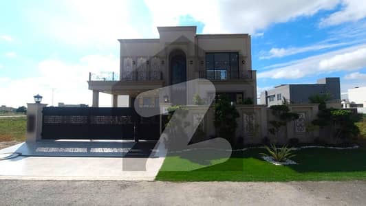 1 Kanal House For sale In Beautiful DHA Phase 7 - Block T
