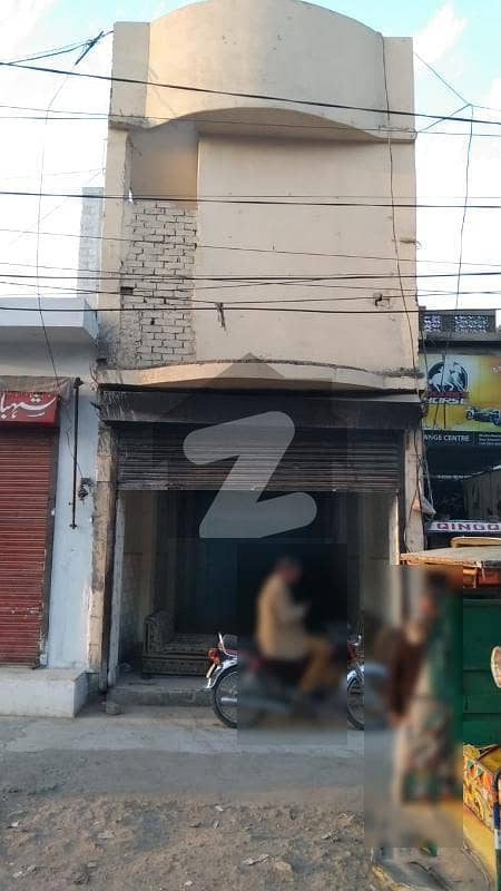 کشمیر روڈ سیالکوٹ میں 2 کمروں کا 2 مرلہ دکان 5.0 کروڑ میں برائے فروخت۔