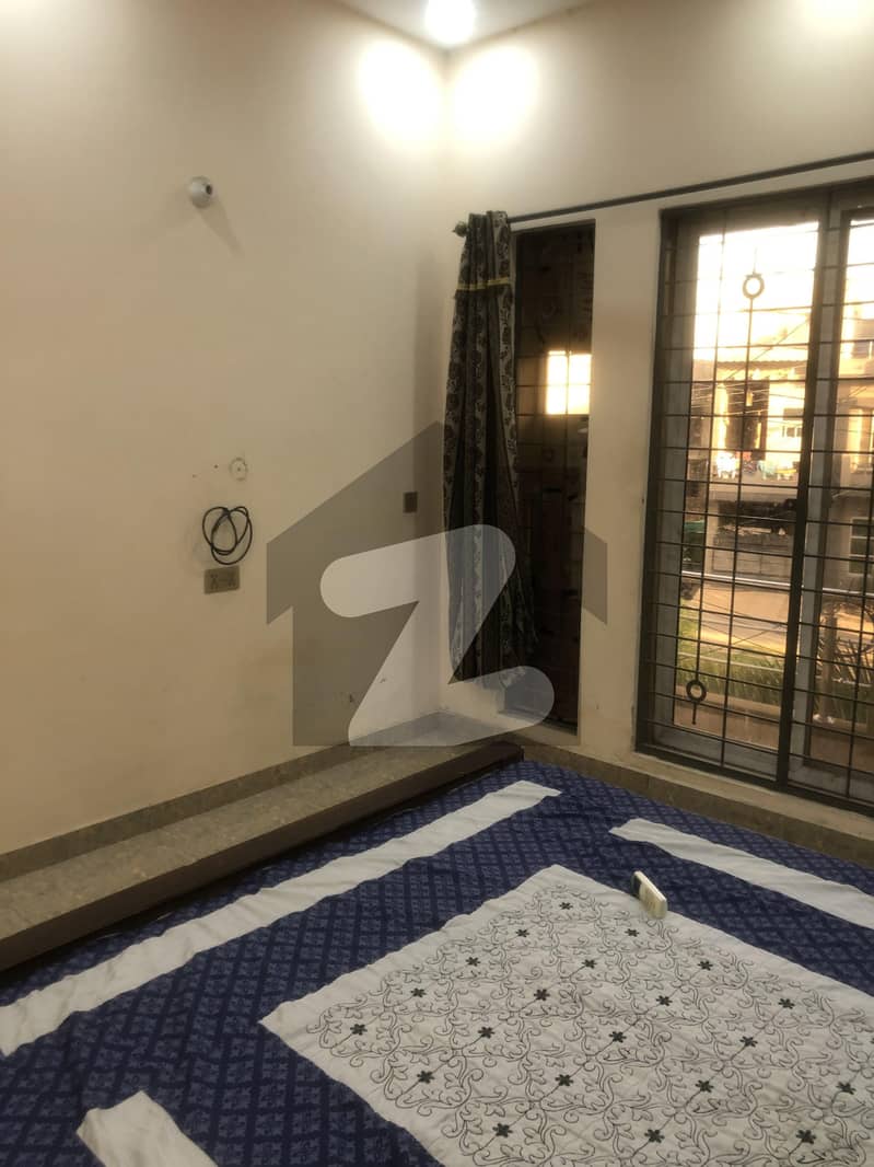 Furnished Single Room Available In Johar Town