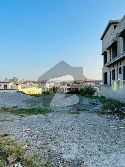 Residential Plot Spread Over 1 Kanal In Bahria Town Phase 5 Available