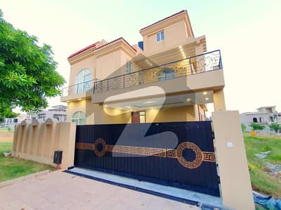 Low Price House For Sale Near To Zoo And Future World School