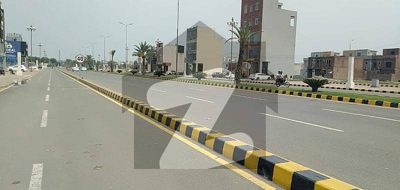Prime Location 5 Marla Plot with all dues cleared For Sale In Tulip Overseas Block Park View City Lahore