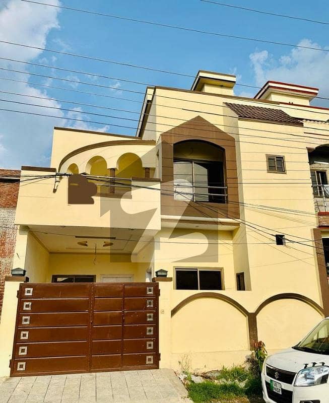 Ready To sale A Prime Location House 5 Marla In Diamond City Sialkot