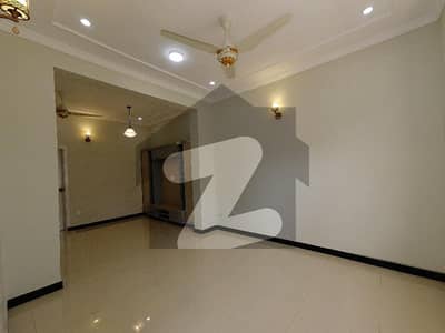 Prime Location 5 Marla House Is Available In Affordable Price In D-12