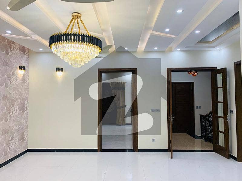 10 Marla Upper Portion House For Rent In Tulip Extension Block Bahria Town Lahore