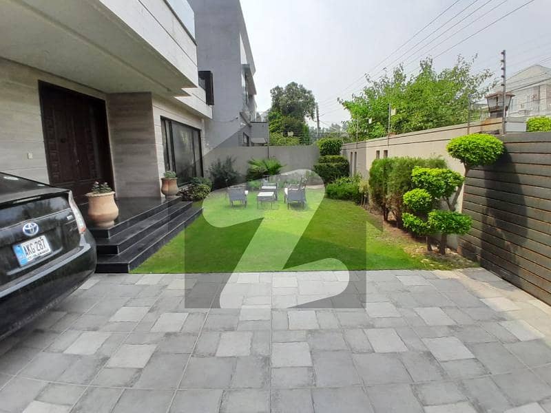1-kanal Upper Portion Brand New Bungalow For Rent In Valencia Town Lahore