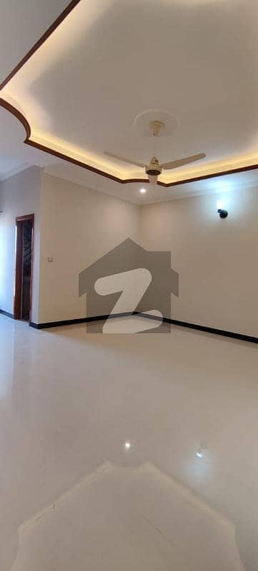 capital Enclave kanal ka brand new Upper 5bedroom rent 150000