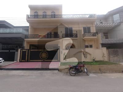 10 Marla House In Only Rs. 42,500,000