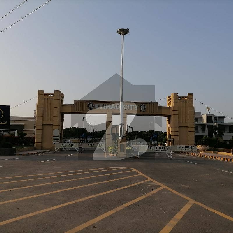 10 Marla Residential Plot In Central Ittehad City For sale