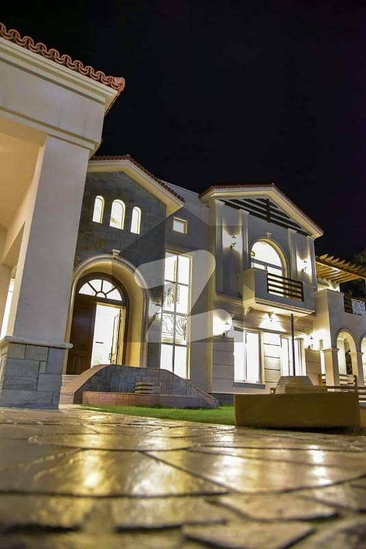 ایف ۔ 7 اسلام آباد میں 7 کمروں کا 2 کنال مکان 60.0 کروڑ میں برائے فروخت۔ ایف ۔ 7 اسلام آباد میں 7 کمروں کا 2 کنال مکان 60.0 کروڑ میں برائے فروخت۔