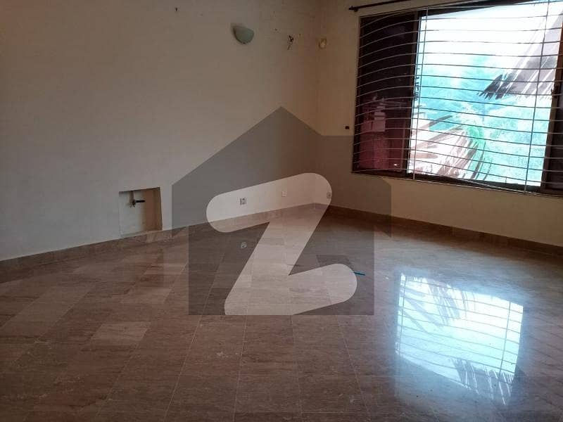 ایف ۔ 7 اسلام آباد میں 8 کمروں کا 4 کنال مکان 14.5 ارب میں برائے فروخت۔ ایف ۔ 7 اسلام آباد میں 8 کمروں کا 4 کنال مکان 14.5 ارب میں برائے فروخت۔