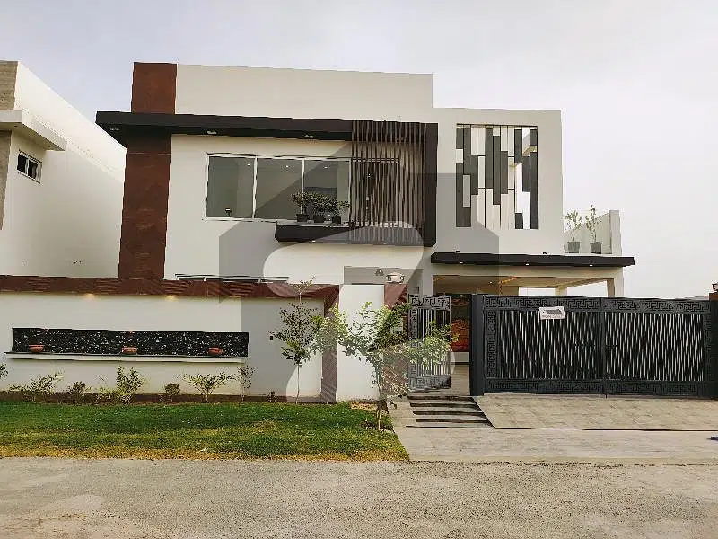 Luxurious Ultra Modern Villa For Sale in Sector M near To Park n Market