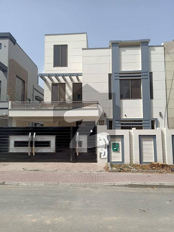 10 Marla House available for Rent in tulip block