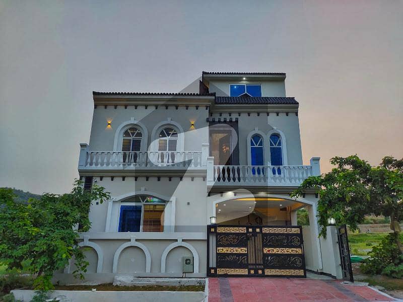 بحریہ گارڈن سٹی بحریہ ٹاؤن,اسلام آباد میں 3 کمروں کا 5 مرلہ مکان 2.35 کروڑ میں برائے فروخت۔