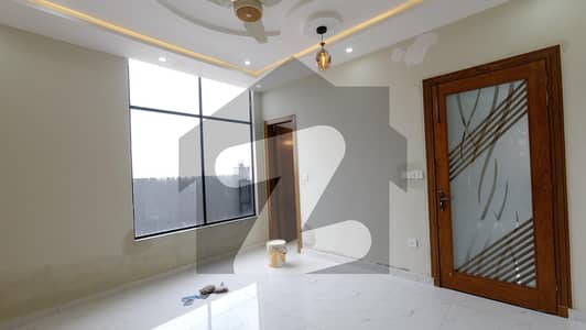 1 Kanal House Available For sale In E-11