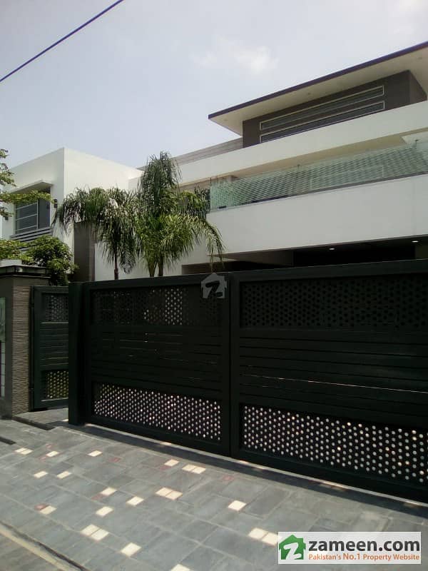 32 Marla House Is Available For Sale In Eme Society Block C Lahore
