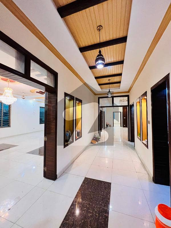 Prime Location Beautiful House Available For Rent Prime Location Beautiful House Available For Rent