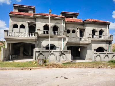 Solid House structure for sale in DHA 3