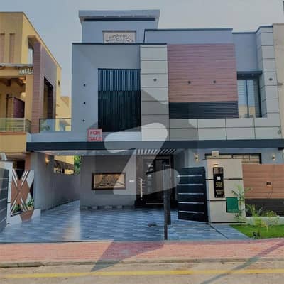 10 Marla Lavish House For Sale In Janiper Block Bahria Town Lahore