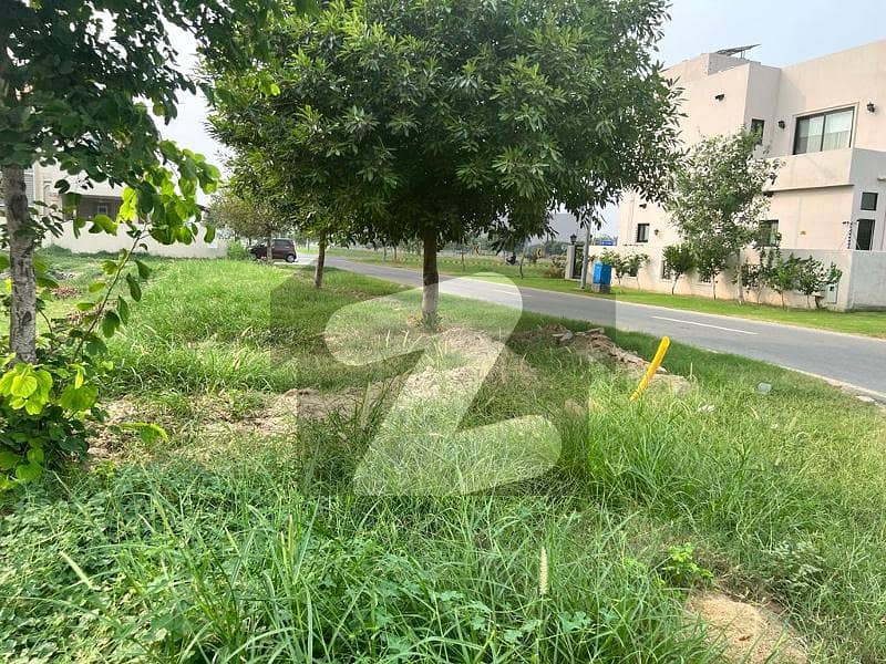one kanal plot for sale in DHA Phase 6