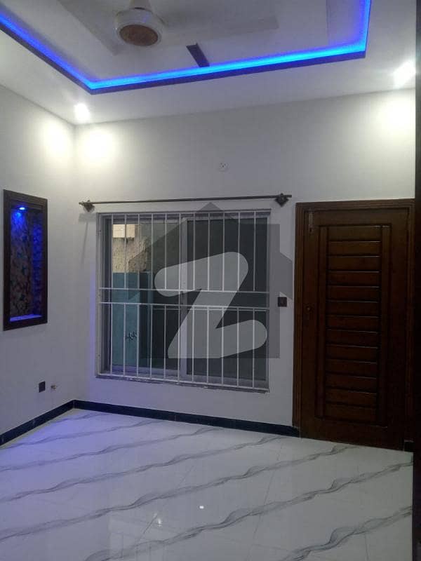 Double unit House for sale in G 10