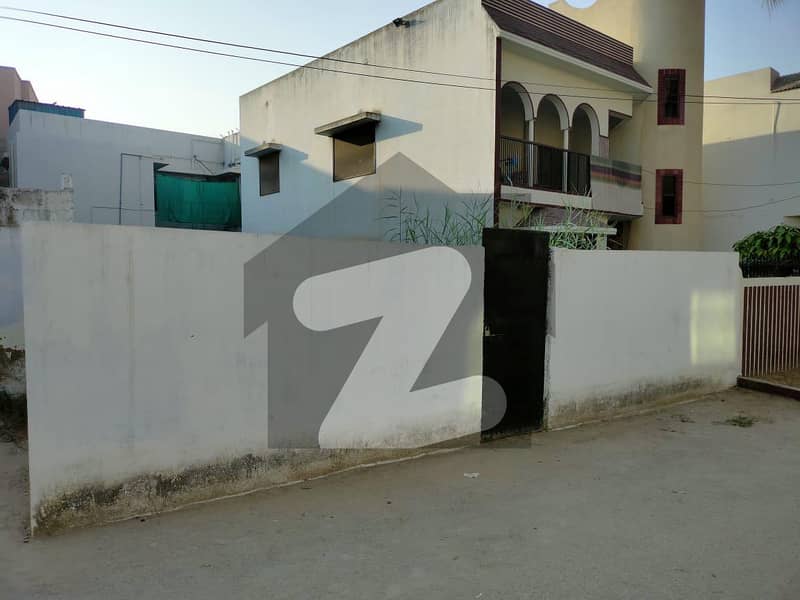 Prime Location Of Gulshan Plot Up For Sell