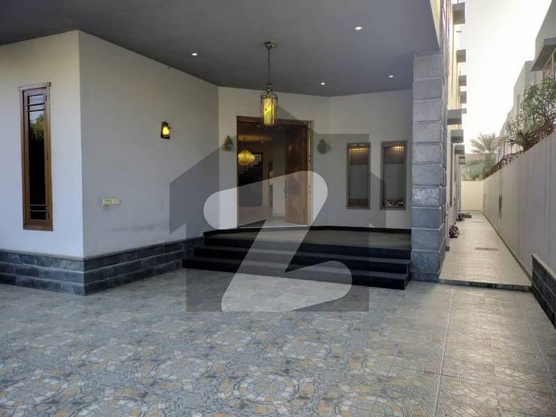 DEFENCE BANGLOW FOR RENT DEFENCE BANGLOW FOR RENT