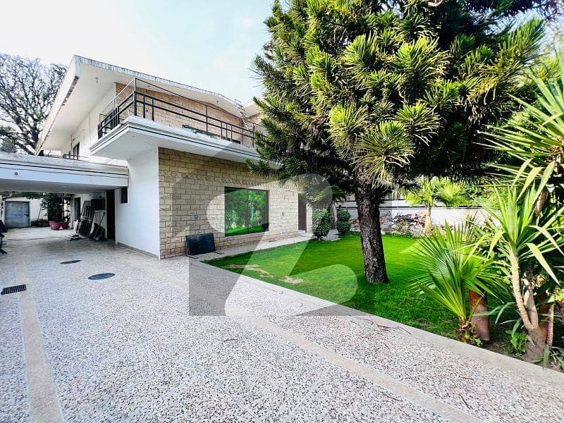 Beautiful House For Rent In F-7 Beautiful House For Rent In F-7