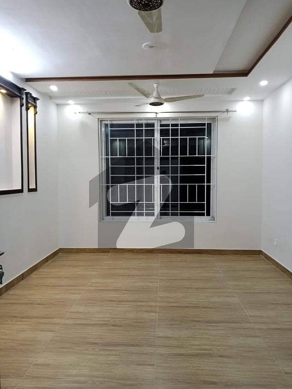 30*60 Brand New House available for rent in G-13/2 real pics
