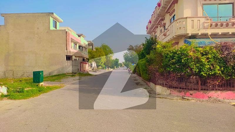 50x90 PLOT FOR SALE IN STREET 27