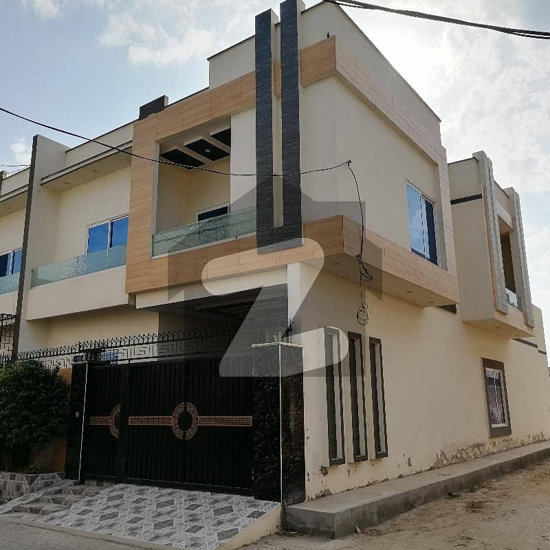 7 Marla House In Faisal Colony Is Available